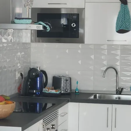 Apartman Namaste- Amazing Sea View & Infinity Pool - Good Wifi - Smart Tv-residence Senator